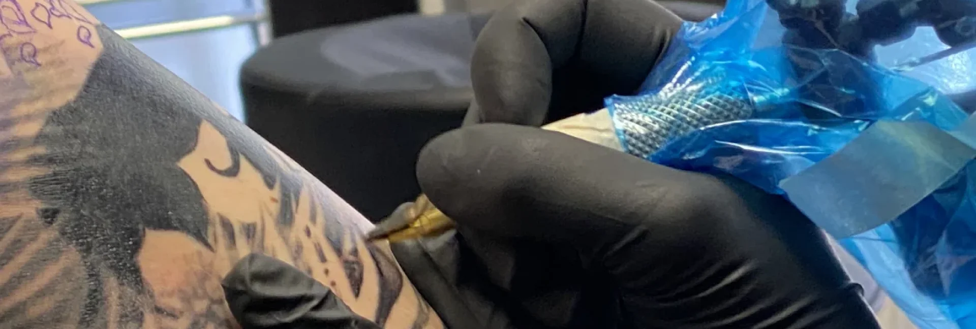 Tattoo Befähigungsnachweis Thema bei "hard boiled tattooland"