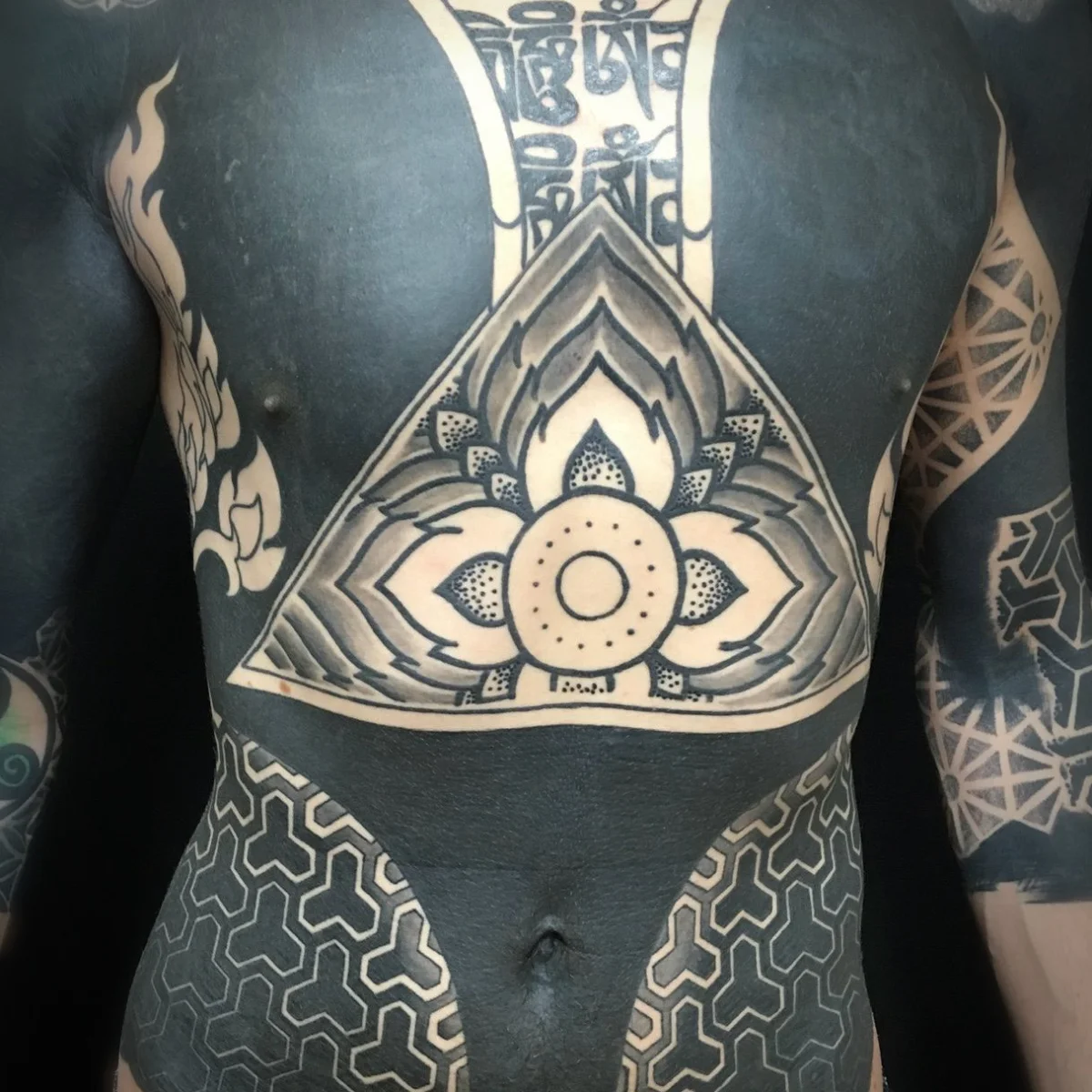 Blackwork Tattoo München