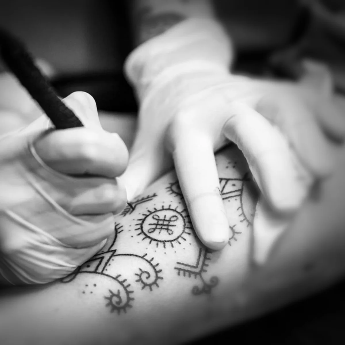 Handpoke Tattoo München