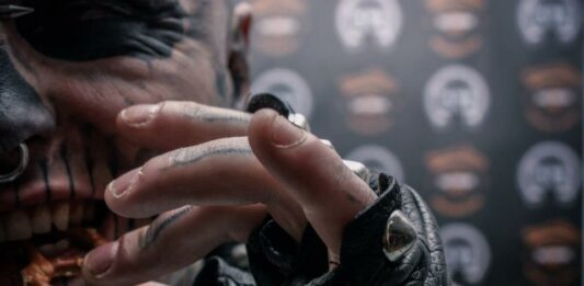 Zombie Boy im Tempel München